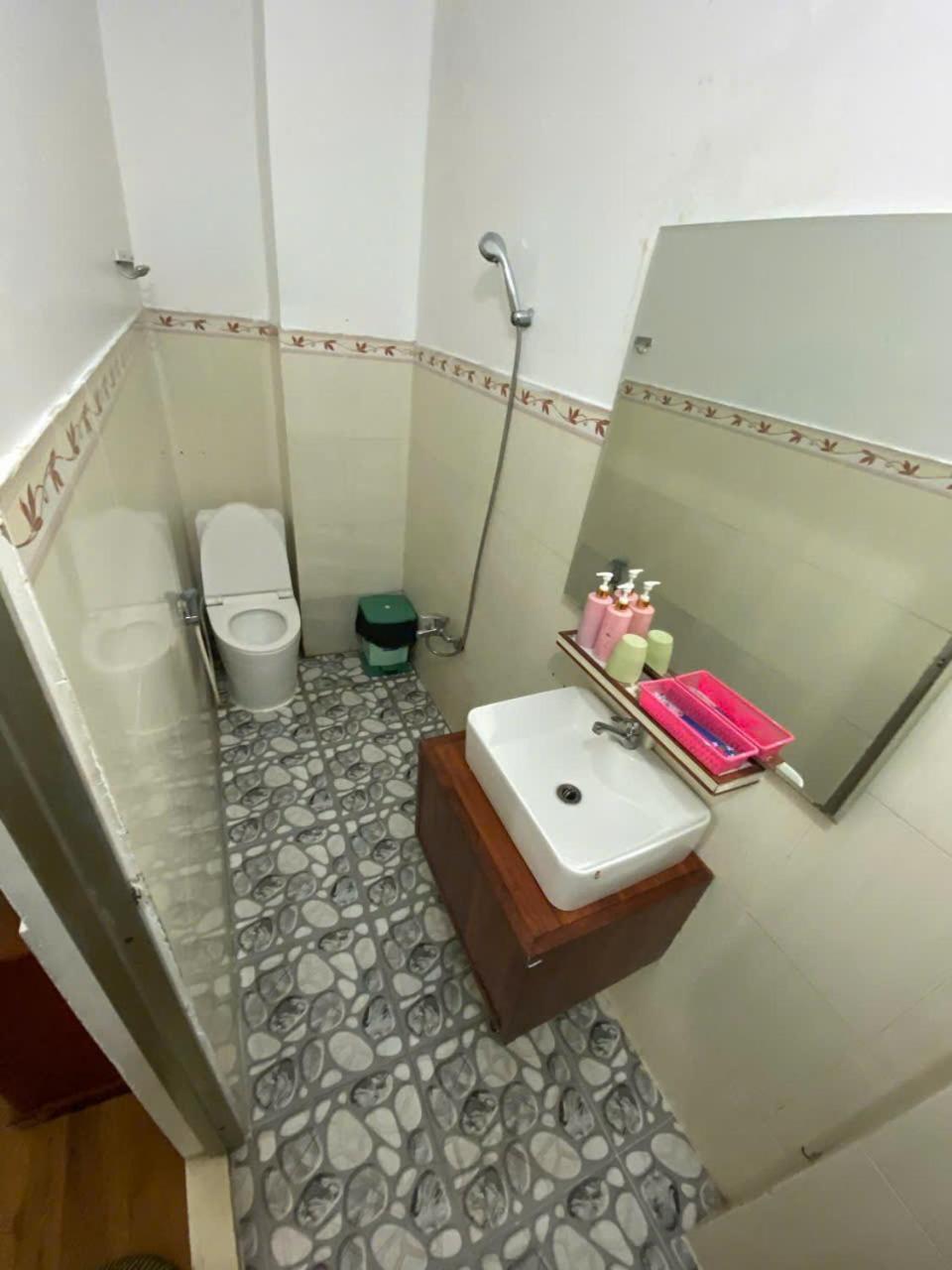 Hotel Khach San Hoa Anh Anh 2*